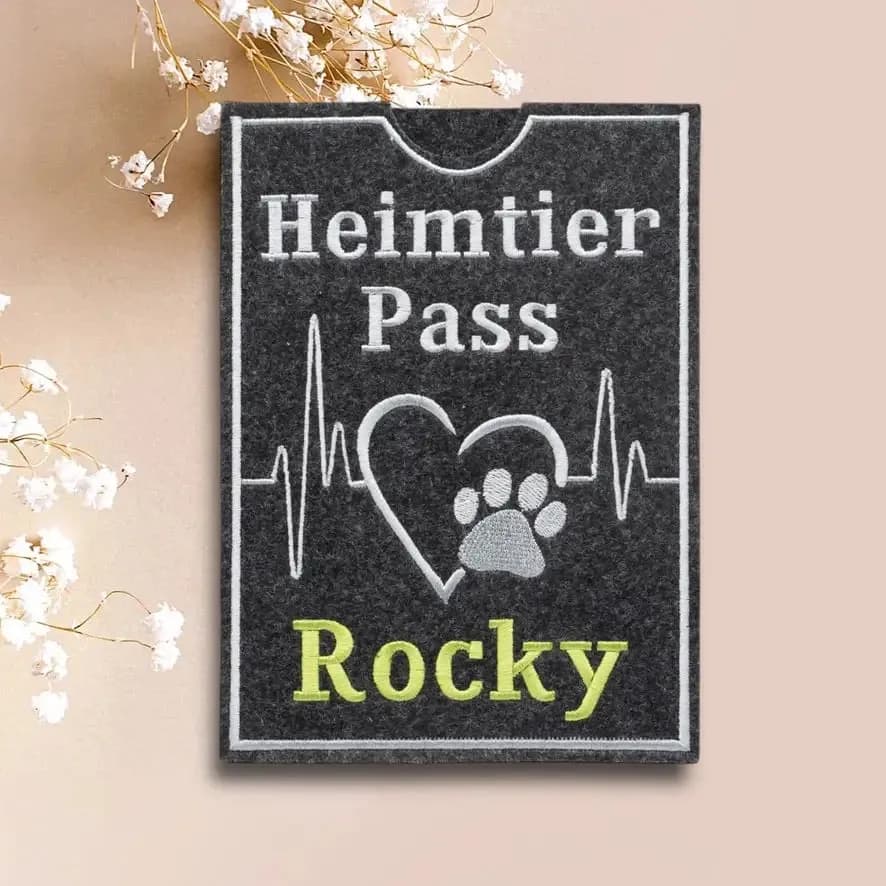 Heimtierpass - Impfpass Hülle Bestickt und Personalisiert