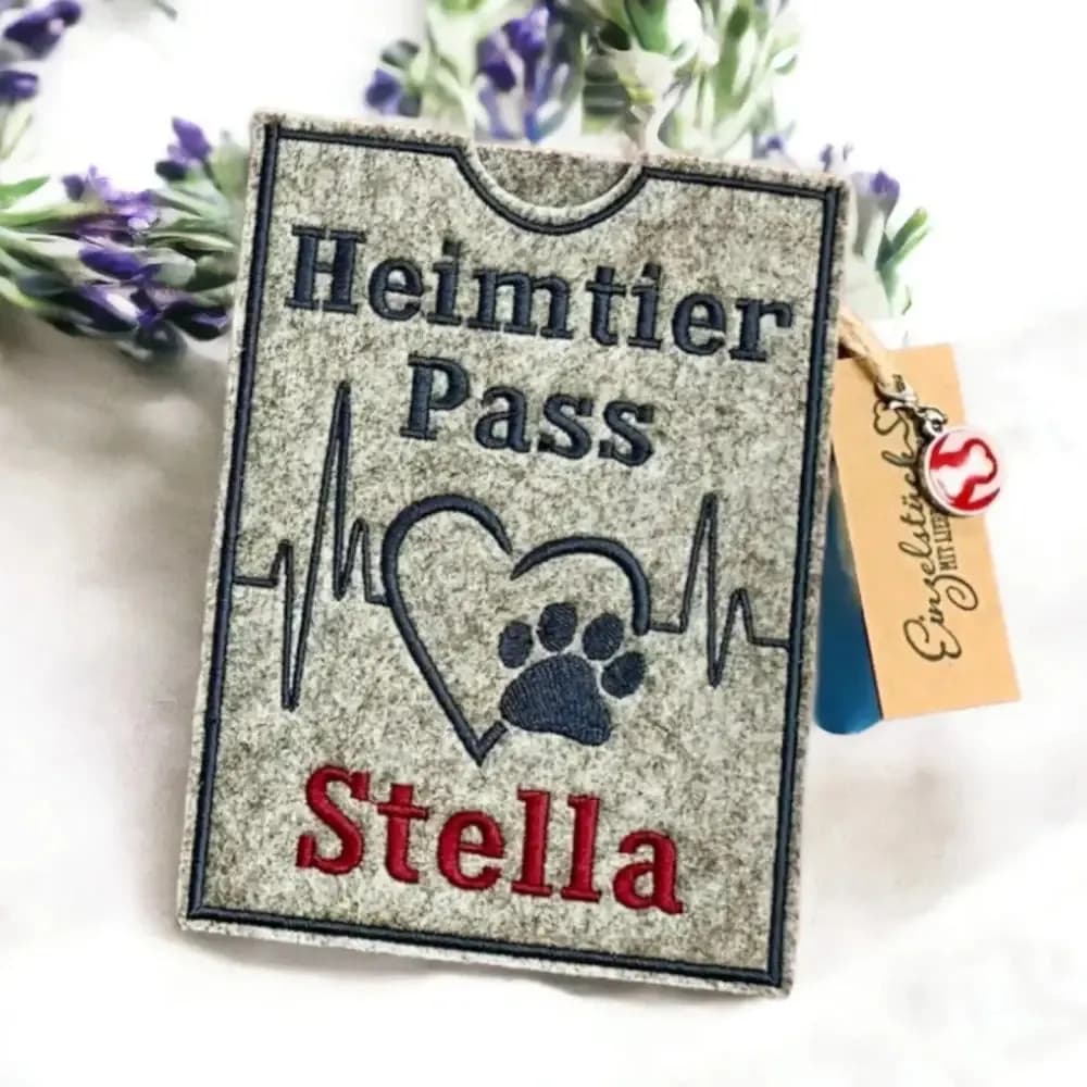 Heimtierpass - Impfpass Hülle Bestickt und Personalisiert
